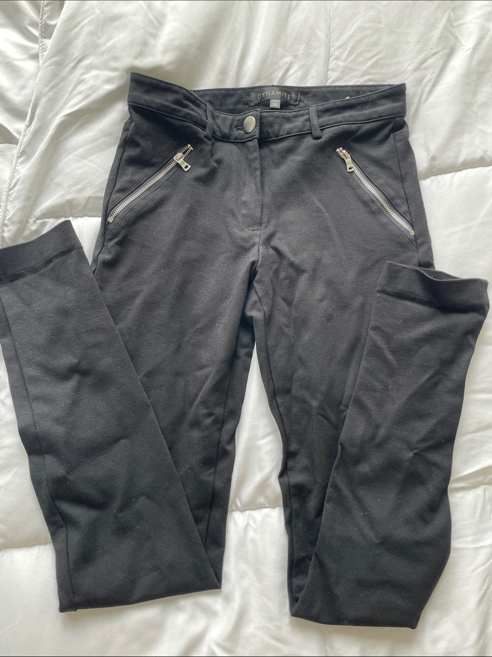 Dynamite Black High-Rise Zip Pocket Skinny leggings